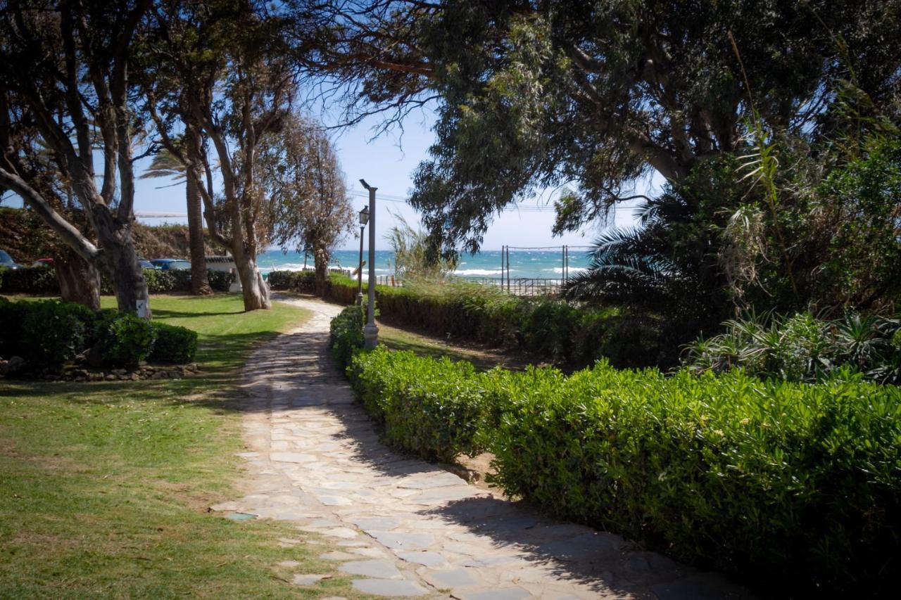 Marbella Banus Suites - Golden Beach Marbella Suite Exterior foto