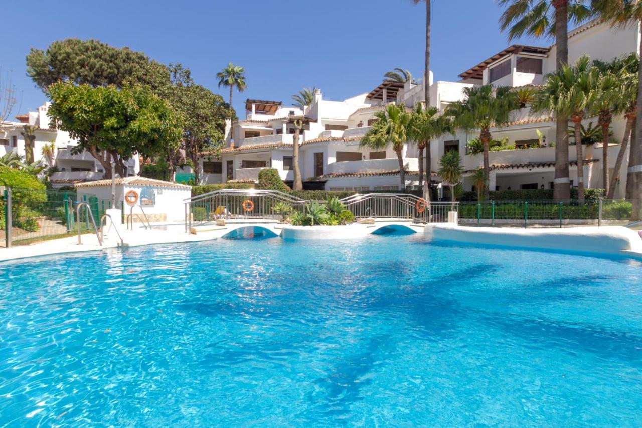 Marbella Banus Suites - Golden Beach Marbella Suite Exterior foto
